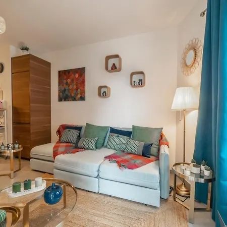 Bonheur En Furnished Flat